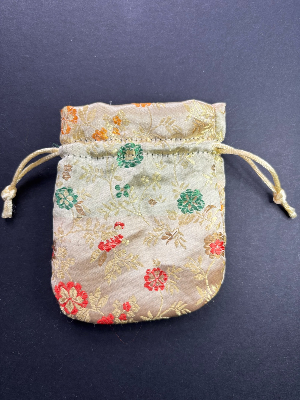 Floral Drawstring Pouch - Picture 2 of 6